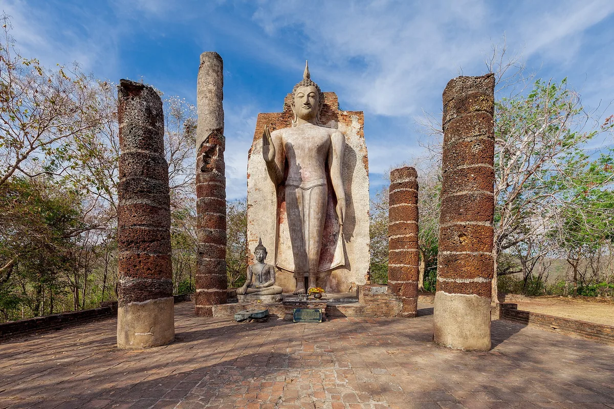 Wat Saphan Hin, Near Bangkok